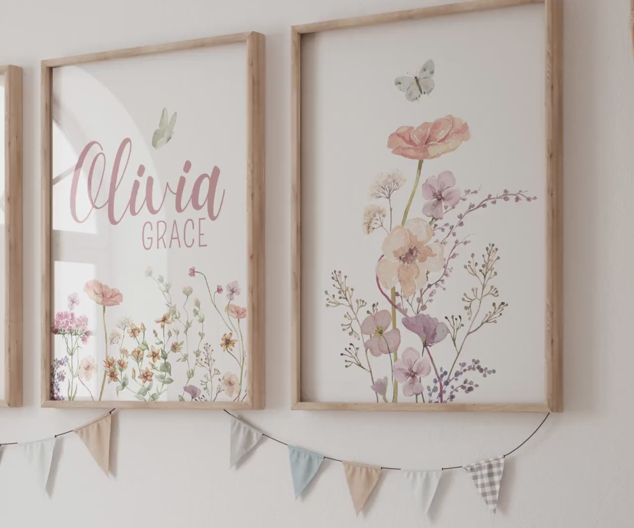 This Boho Style Wildflowers Nursery wall art is personalized with the child's name and initial The colors of the font can be customised to suit your decor needs.

Shop now and create beautiful nursery wall art with your child’s name today!

SuArtPrint Studio offers high-resolution printables, available for digital download.